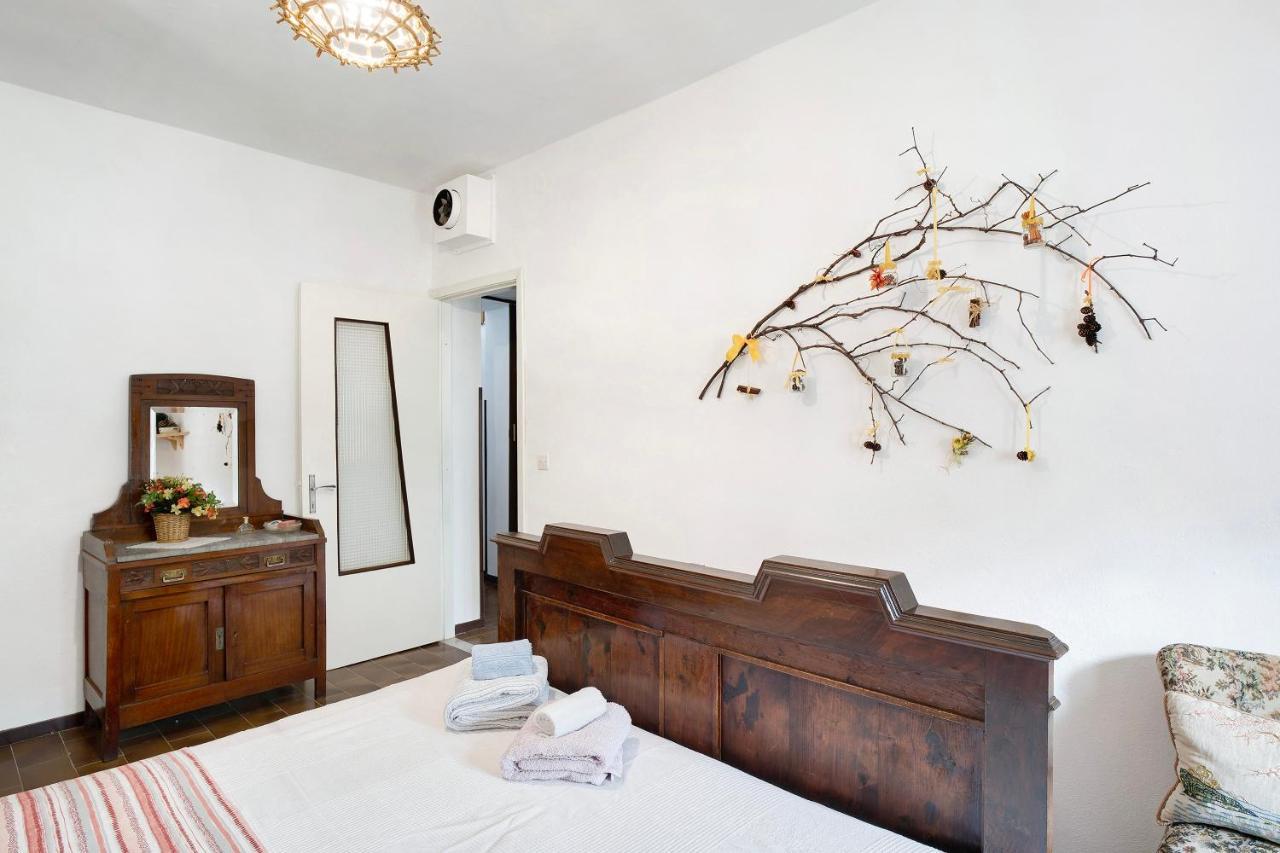 Ca De Baci Apartment Vessalico ภายนอก รูปภาพ